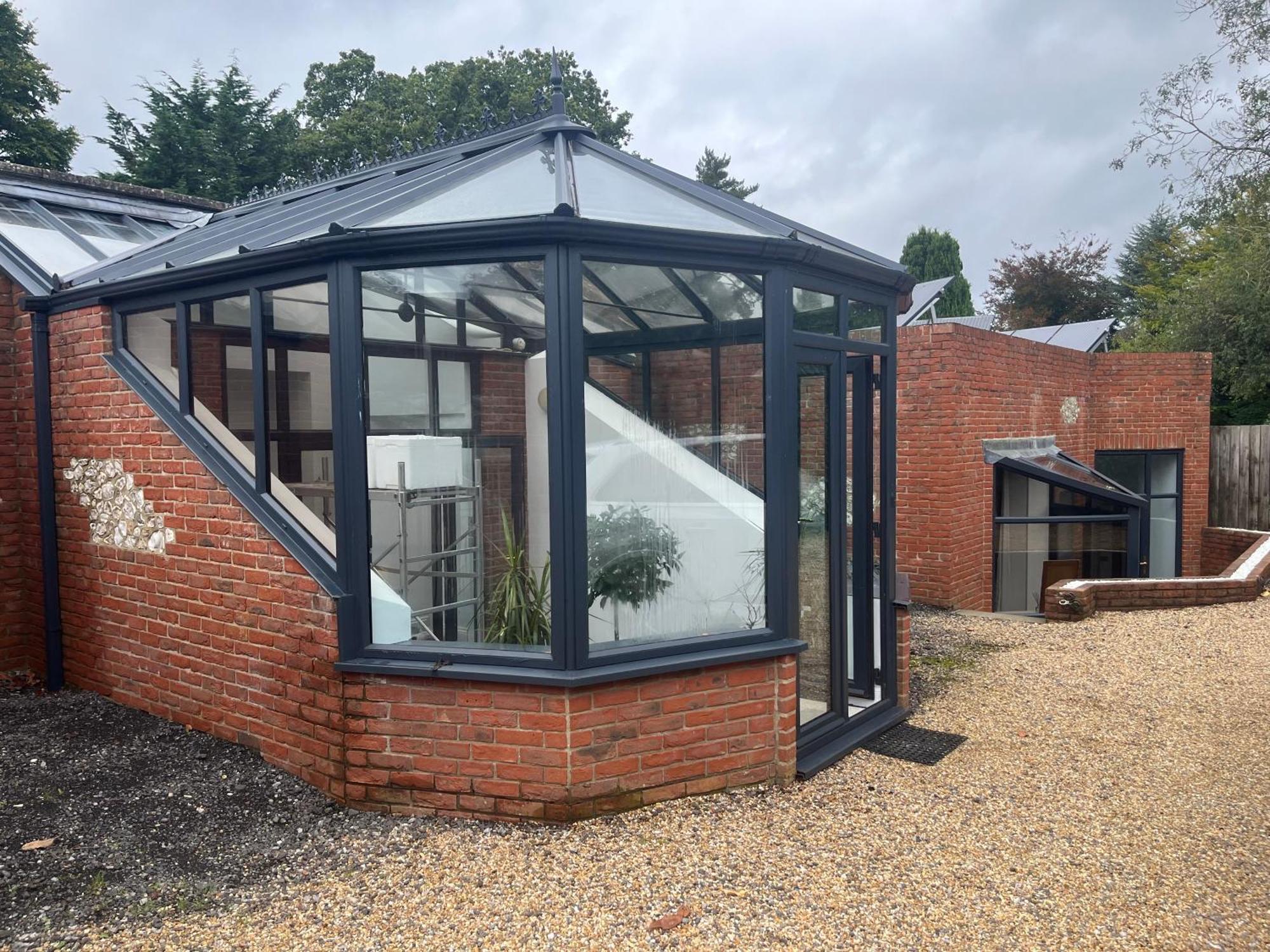 Medstead Lodge Four Marks Exterior photo